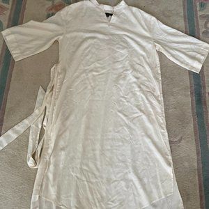 Banana Republic Ivory Silk Dress or Tunic with Pockets Size Small Price Drop